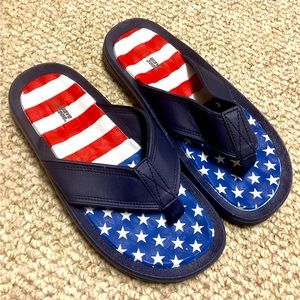 Wave Zone patriotic red white blue flag Flip Flop. Size 8 Mens.
